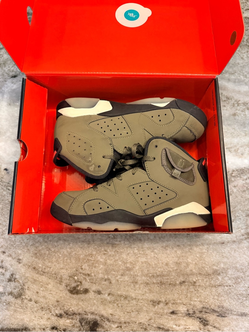 Travis Scott Jordan 6 Retro SP PS Medium Olive Infrared Black size 2.5Y
